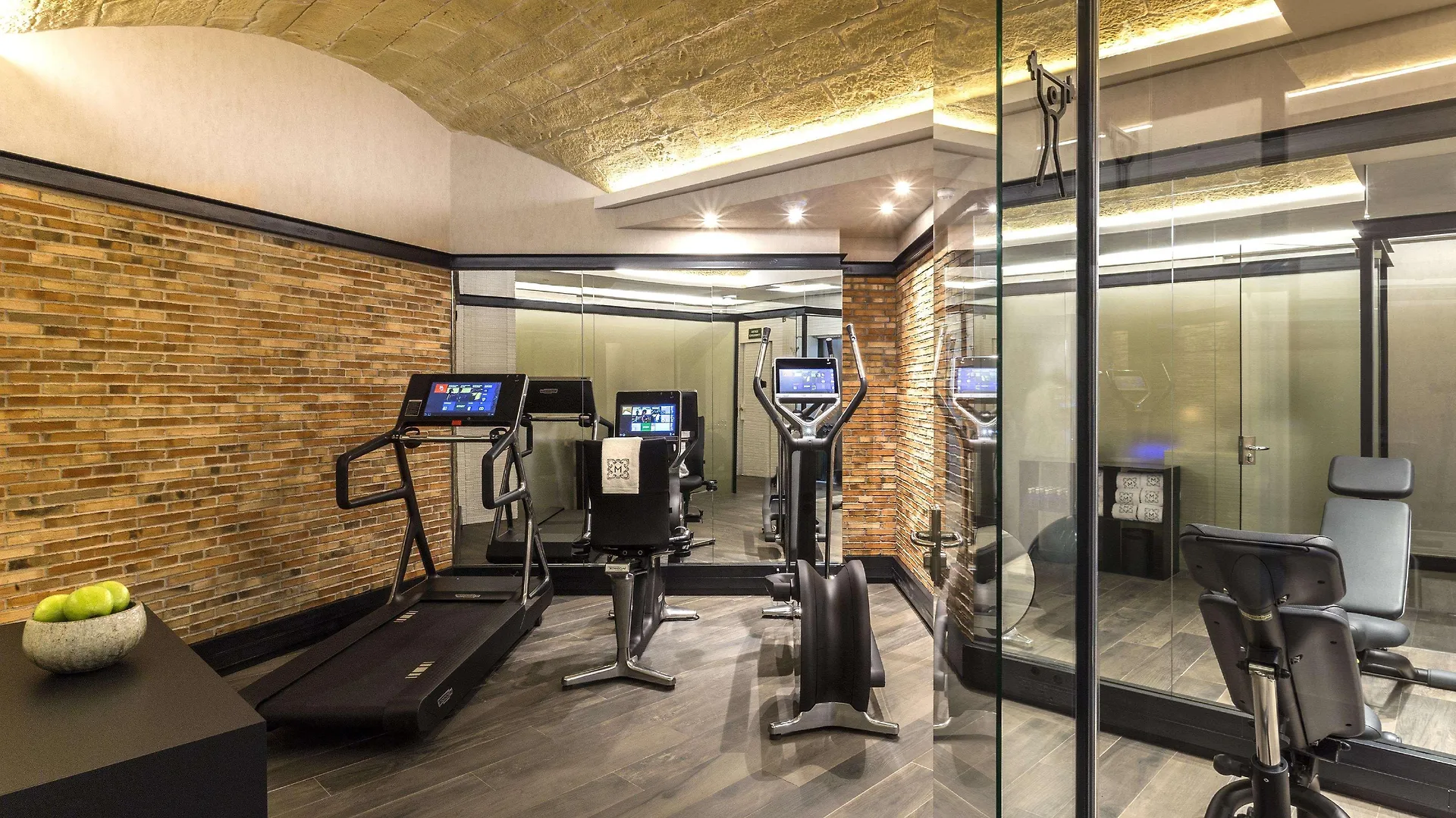 Monument Hotel Barcelona 5*,