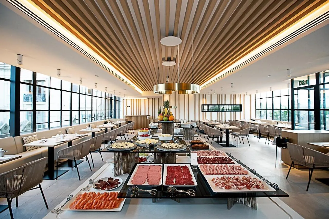 Monument Hotel Βαρκελώνη 5*,